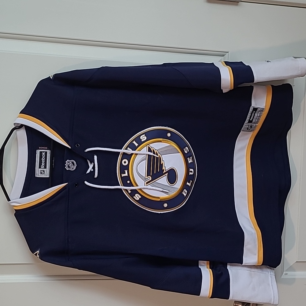 St. Louis Blues Womens large jersey